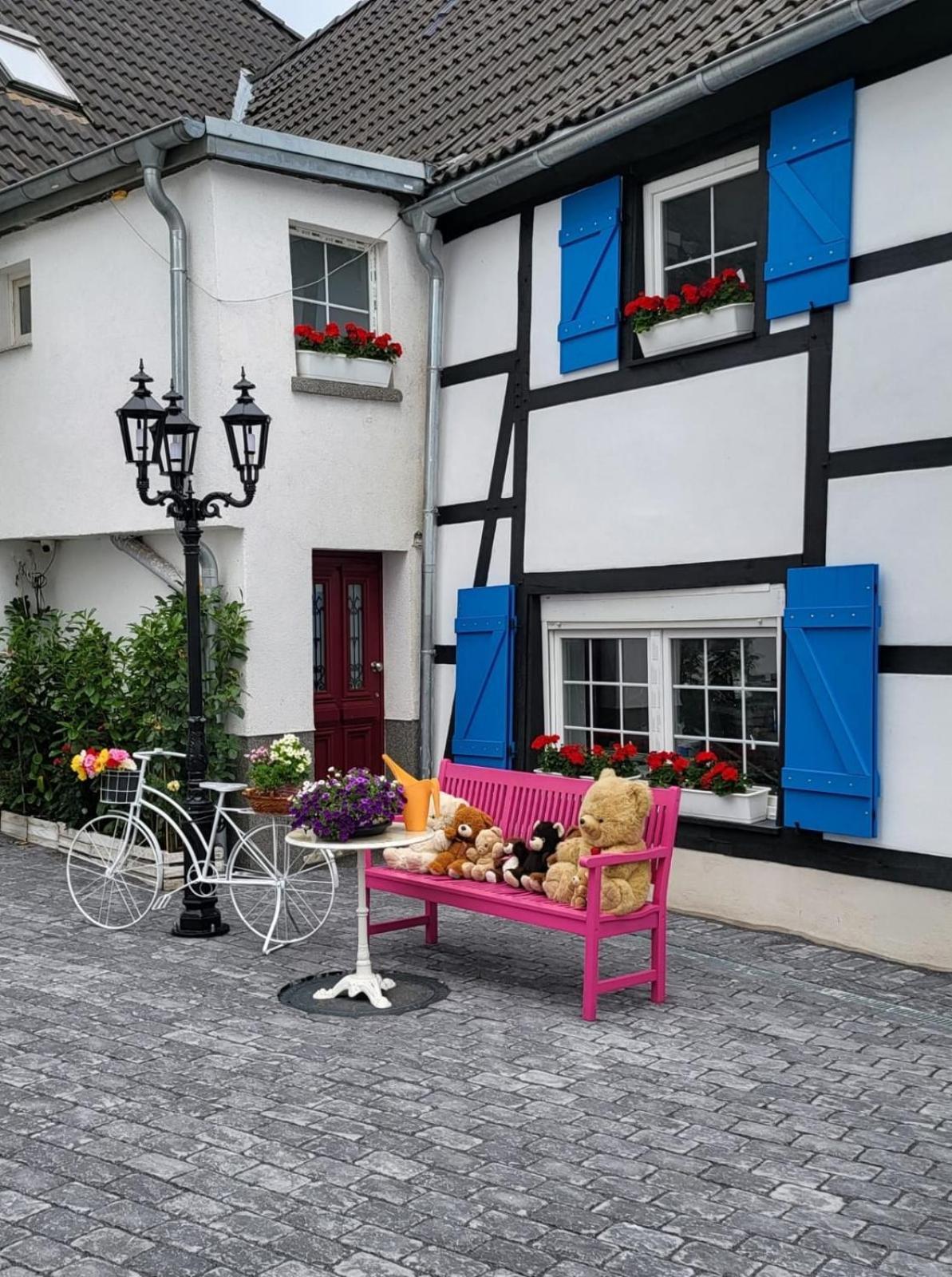 Ny-Golden Apartments-Dortmund Airport エクステリア 写真